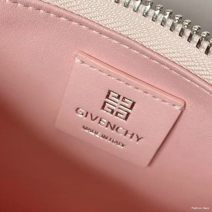 Fashion Reps 2206RF0002 Bag Givenchy 0531